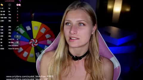 Crystal online show from March 25, 8:37 pm