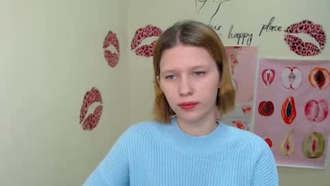 Snapshot of crystalgirl__ chatting on January 27, 7:14 am Stella online show from January 27, 7:14 am