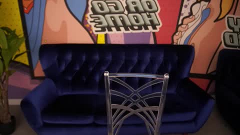 crystallpaws_ online show from October 3, 9:12 pm