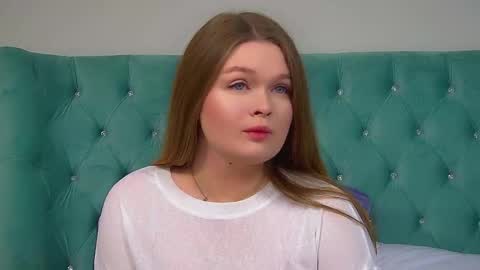 Crystal online show from September 28, 6:06 pm