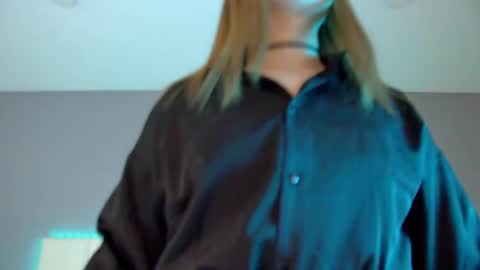 Crystal online show from March 4, 6:47 am