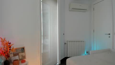 Snapshot of crystalnova_ chatting on September 30, 9:31 am crystalnova_ online show from September 30, 9:31 am