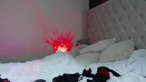 MissCrystal online show from December 20, 2:41 am