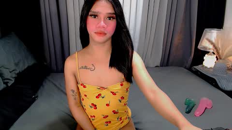 bea takashi  online show from October 20, 12:43 pm