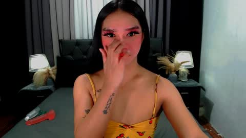 bea takashi  online show from March 25, 9:05 am