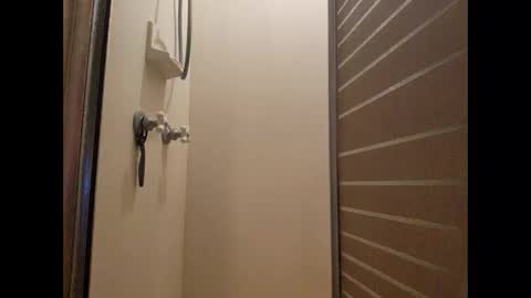 csunny37 online show from April 2, 10:44 am