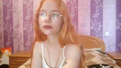 Sia online show from September 28, 8:56 am