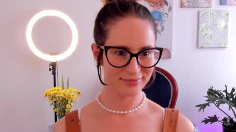 Leonela online show from May 24, 7:53 pm
