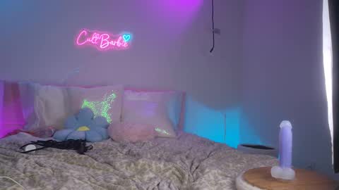 Snapshot of cult_barbie93 chatting on October 1, 7:29 am Cult Barbie online show from October 1, 7:29 am