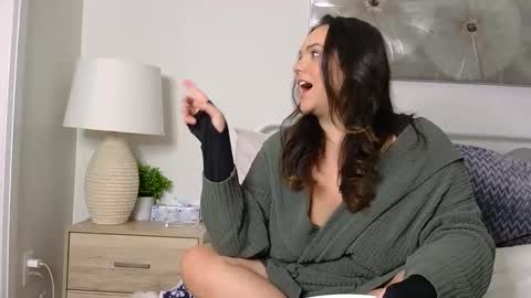 DOM  PAIGE online show from October 28, 5:47 pm