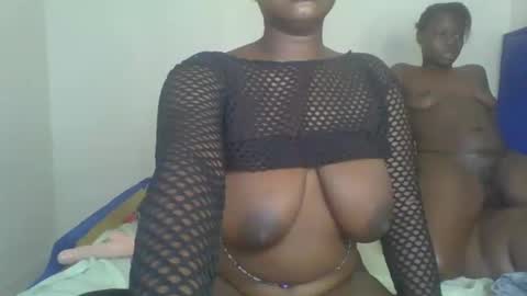Snapshot of cum_central chatting on February 25, 8:00 pm cum_central online show from February 25, 8:00 pm