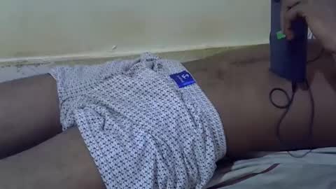 cumaddict_guy online show from December 5, 10:36 am