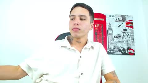 cumandres online show from February 13, 6:22 pm