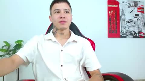 cumandres online show from March 16, 3:05 pm