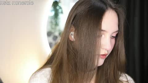 fansly -  lilyband online show from November 19, 4:28 pm