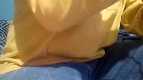 cumbian_chero online show from April 7, 1:18 am