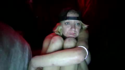 cumctriniti online show from December 12, 8:03 am