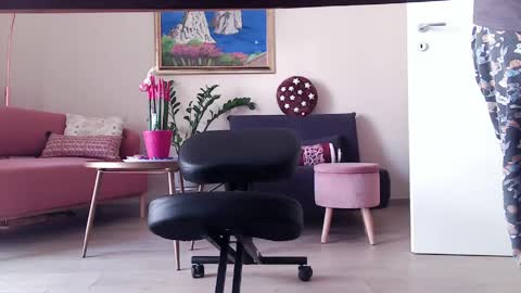 cumcumcum2015 online show from April 14, 9:34 am