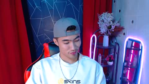 ask me online show from December 15, 4:04 pm