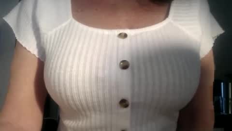 Snapshot of cumm4heather chatting on February 2, 4:32 pm cumm4heather online show from February 2, 4:32 pm