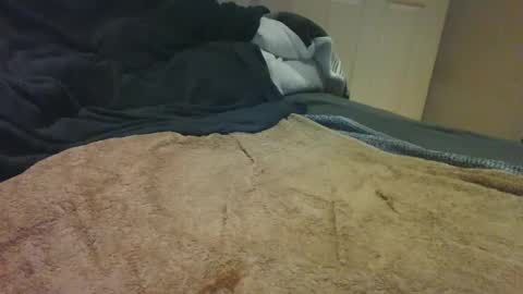 Snapshot of cummbumm69 chatting on December 15, 1:35 am cummbumm69 online show from December 15, 1:35 am