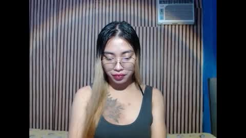 cummloverxx online show from December 13, 7:15 am