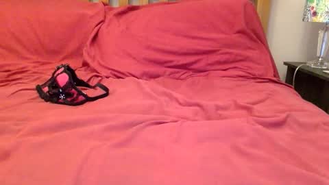cumonherguys online show from May 30, 7:29 am
