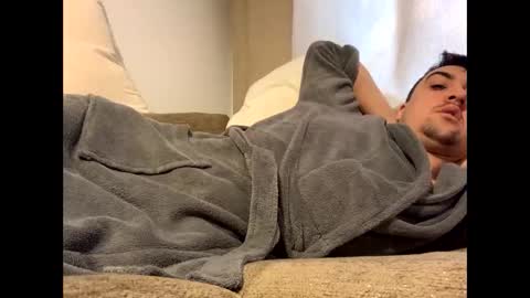 Snapshot of cumplaywithbilly chatting on January 2, 9:33 am Billy online show from January 2, 9:33 am