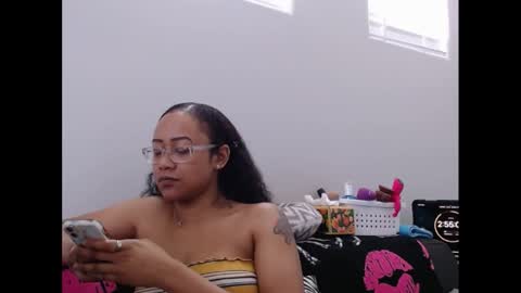 Nia Reese online show from February 23, 8:55 pm