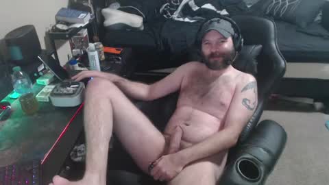 Snapshot of cumslinger2003 chatting on September 29, 11:09 am cumslinger2003 online show from September 29, 11:09 am
