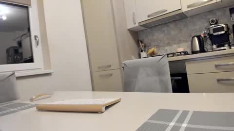 maria  alex online show from May 15, 1:47 am