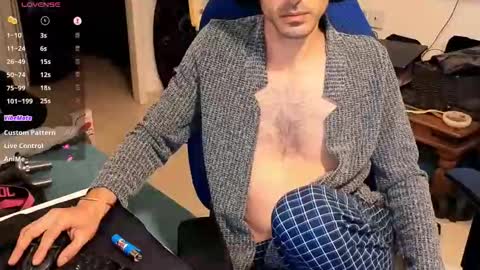 curiousgenie online show from April 20, 10:24 pm