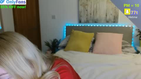 FREE Instagram dancingneighbour online show from February 17, 12:09 am