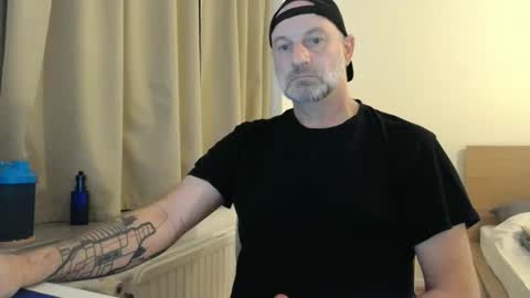 Curman85 online show from October 12, 10:11 pm