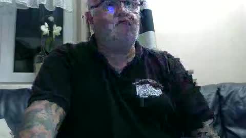 curtus14 online show from September 13, 10:56 pm