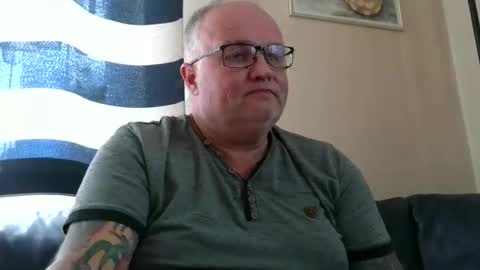 curtus14 online show from October 2, 12:59 pm