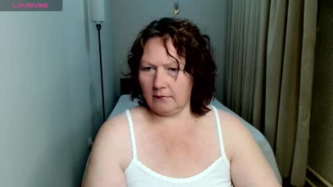 curvy_girlz online show from September 9, 5:13 pm