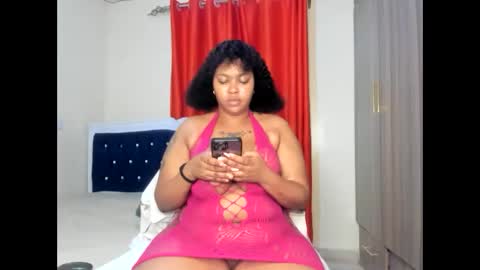 Curvy Latoya online show from October 29, 12:56 am