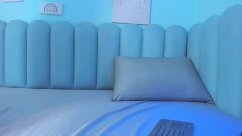 Snapshot of curvy_rousi chatting on February 20, 2:35 pm Rosie online show from February 20, 2:35 pm
