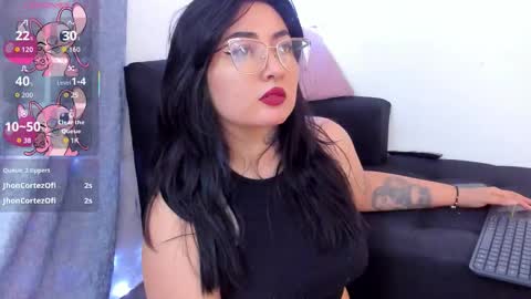 A online show from November 8, 4:48 am