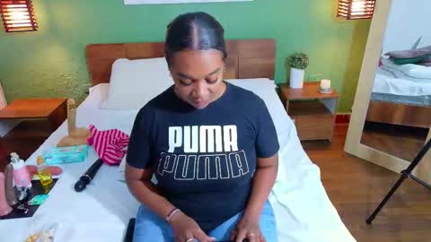 Danna online show from October 19, 12:32 pm