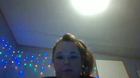 dahlia -kim online show from November 15, 3:30 am