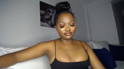 Liya online show from March 2, 4:32 pm