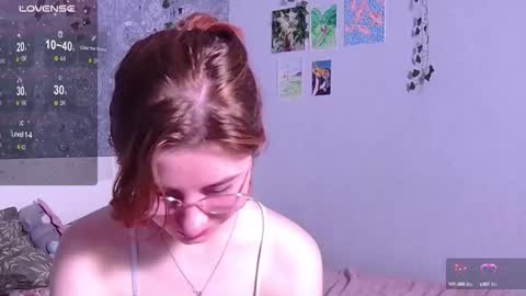 Snapshot of cute_cate404 chatting on September 21, 4:05 am Cute Cate404 Kate online show from September 21, 4:05 am