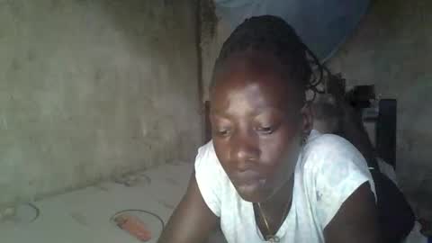 cute_doria online show from December 22, 8:43 am