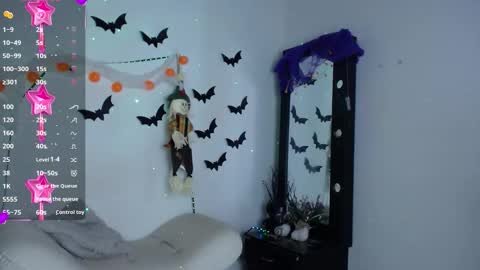 Cute horny1 online show from October 31, 4:13 am