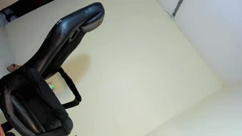 cute_kyanaxx online show from April 15, 7:58 pm