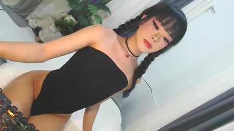 Jane online show from May 7, 4:13 pm