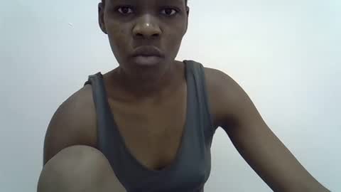 Snapshot of cute_marion chatting on February 23, 11:33 am cute_marion online show from February 23, 11:33 am
