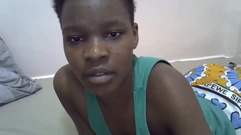 Snapshot of cute_marion chatting on February 14, 6:40 pm cute_marion online show from February 14, 6:40 pm